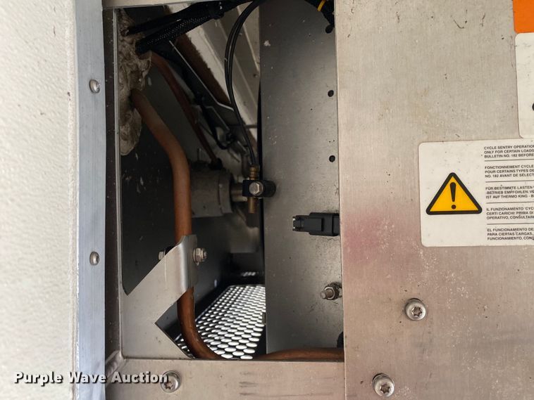 image for item JU9306 2014 International DuraStar 4300  refrigerated truck