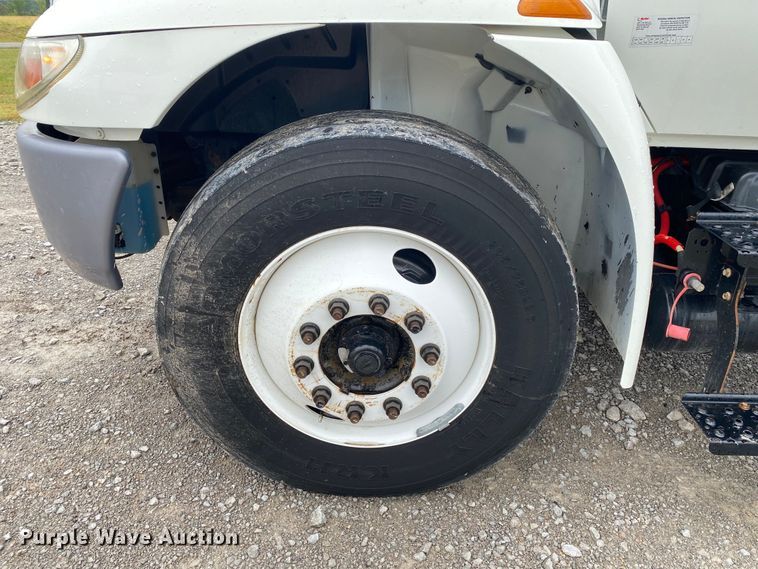 image for item JU9306 2014 International DuraStar 4300  refrigerated truck