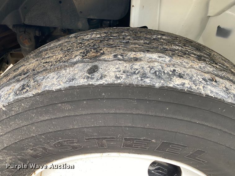 image for item JU9306 2014 International DuraStar 4300  refrigerated truck