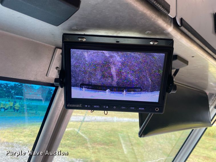 image for item JU9309 2007 Freightliner MT45  delivery truck