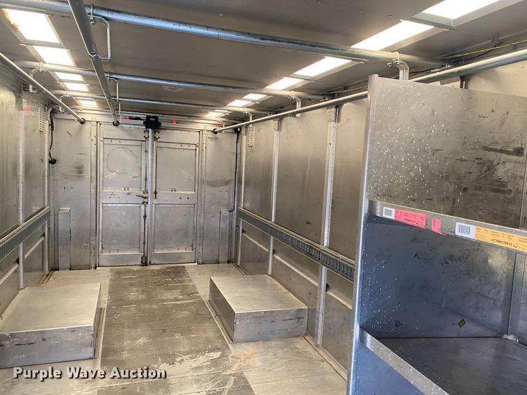 image for item JU9309 2007 Freightliner MT45  delivery truck