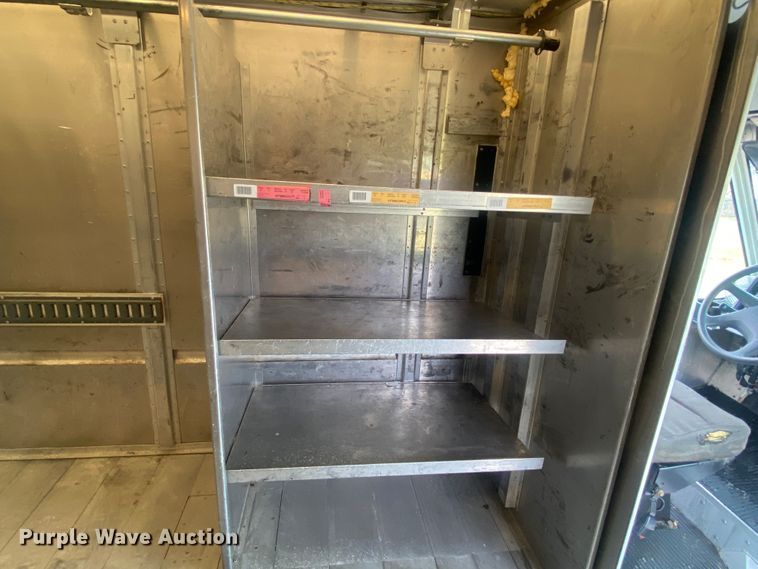 image for item JU9309 2007 Freightliner MT45  delivery truck