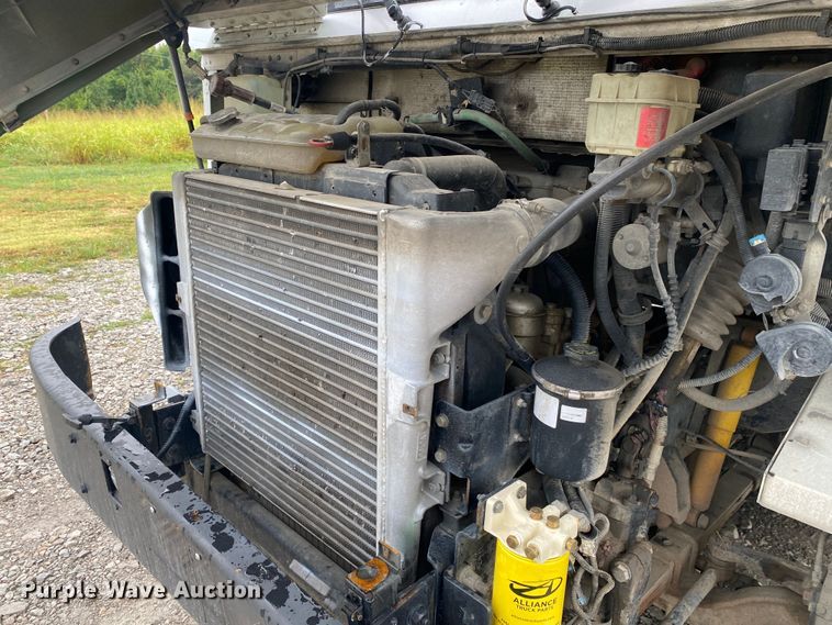 image for item JU9309 2007 Freightliner MT45  delivery truck