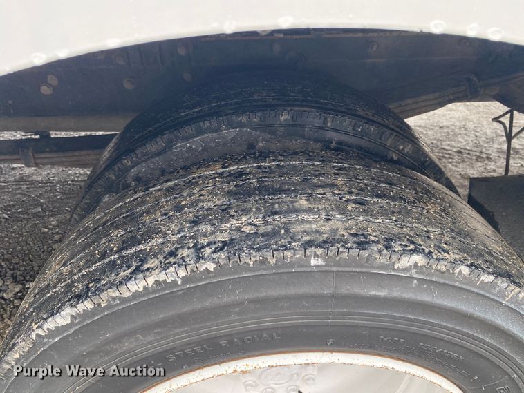 image for item JU9309 2007 Freightliner MT45  delivery truck