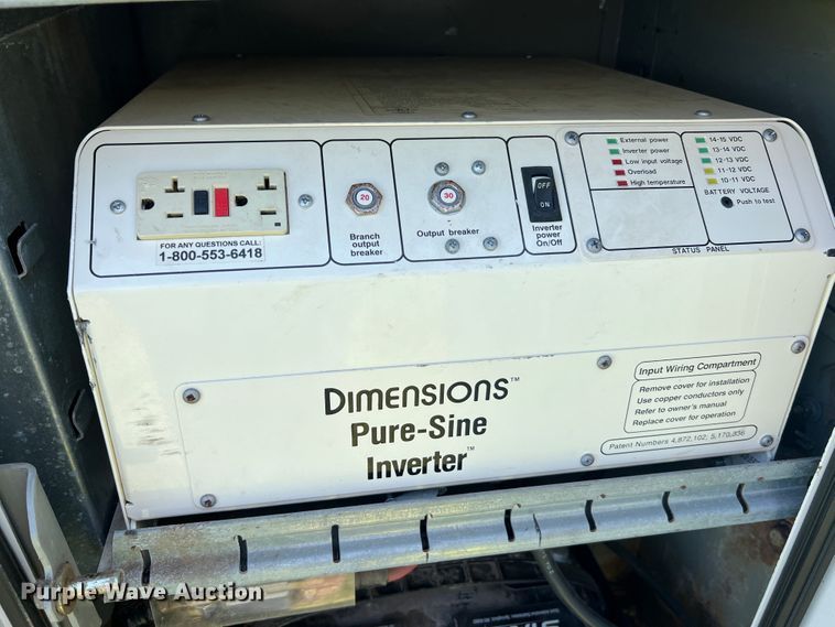 image for item JU9892 2009 Ford F350 Super Duty XL  SuperCab utility bed pickup truck