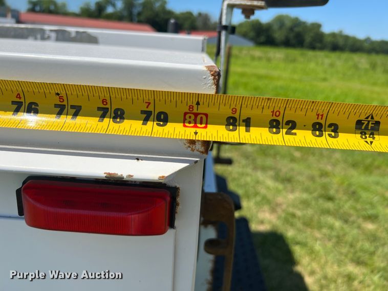 image for item JU9892 2009 Ford F350 Super Duty XL  SuperCab utility bed pickup truck