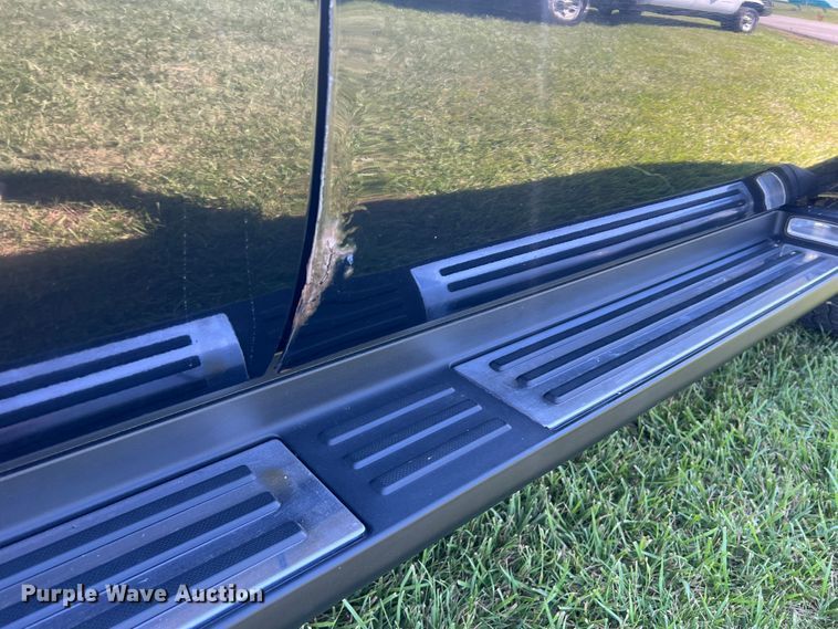 image for item JU9894 2008 Ford F250 Super Duty Harley Davidson  Crew Cab pickup truck