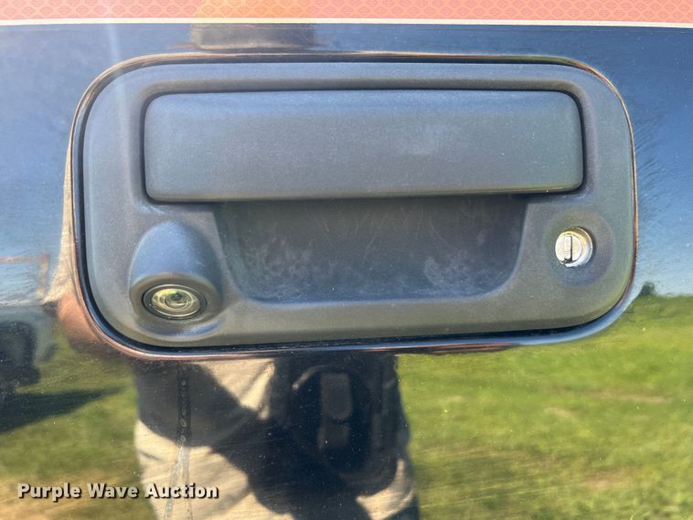 image for item JU9894 2008 Ford F250 Super Duty Harley Davidson  Crew Cab pickup truck