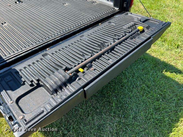 image for item JU9894 2008 Ford F250 Super Duty Harley Davidson  Crew Cab pickup truck