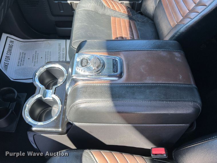 image for item JU9894 2008 Ford F250 Super Duty Harley Davidson  Crew Cab pickup truck