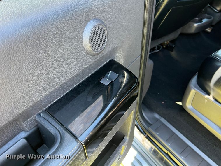 image for item JU9894 2008 Ford F250 Super Duty Harley Davidson  Crew Cab pickup truck