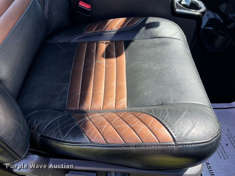 image for item JU9894 2008 Ford F250 Super Duty Harley Davidson  Crew Cab pickup truck