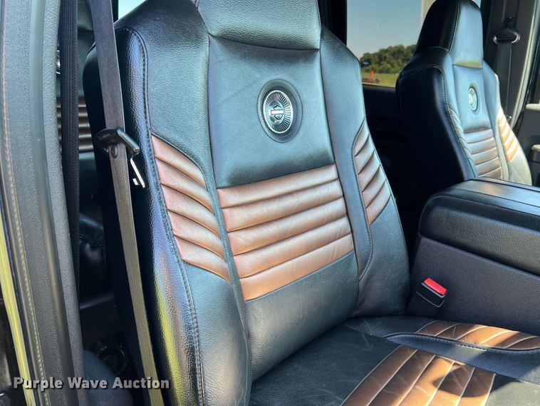 image for item JU9894 2008 Ford F250 Super Duty Harley Davidson  Crew Cab pickup truck