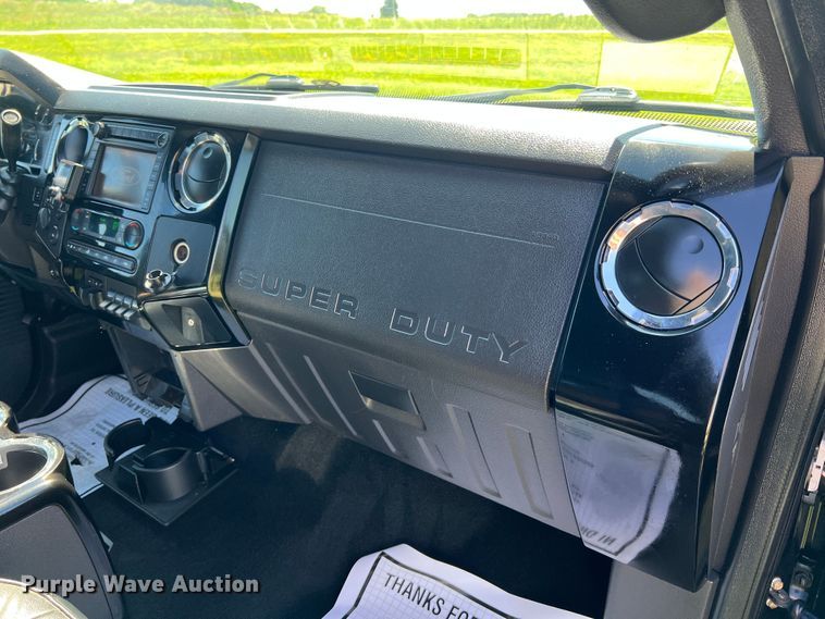 image for item JU9894 2008 Ford F250 Super Duty Harley Davidson  Crew Cab pickup truck