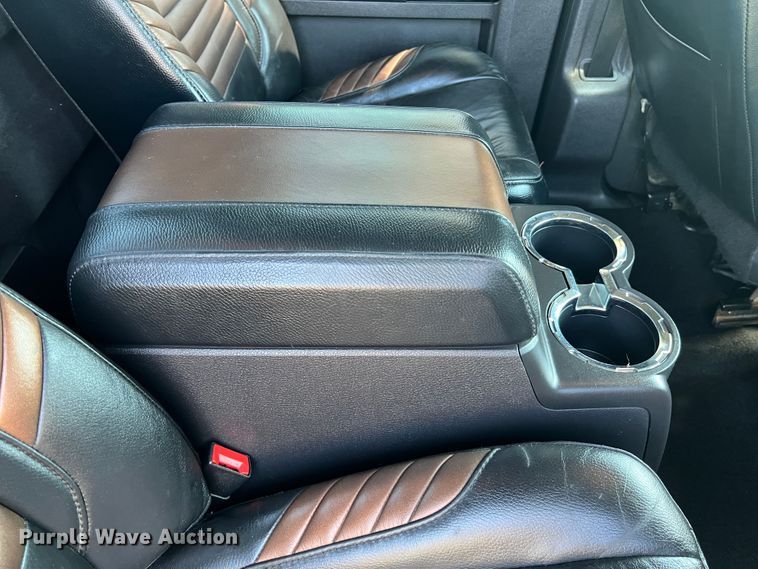 image for item JU9894 2008 Ford F250 Super Duty Harley Davidson  Crew Cab pickup truck