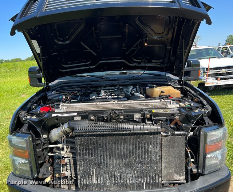 image for item JU9894 2008 Ford F250 Super Duty Harley Davidson  Crew Cab pickup truck