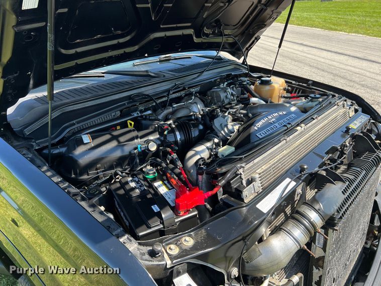 image for item JU9894 2008 Ford F250 Super Duty Harley Davidson  Crew Cab pickup truck