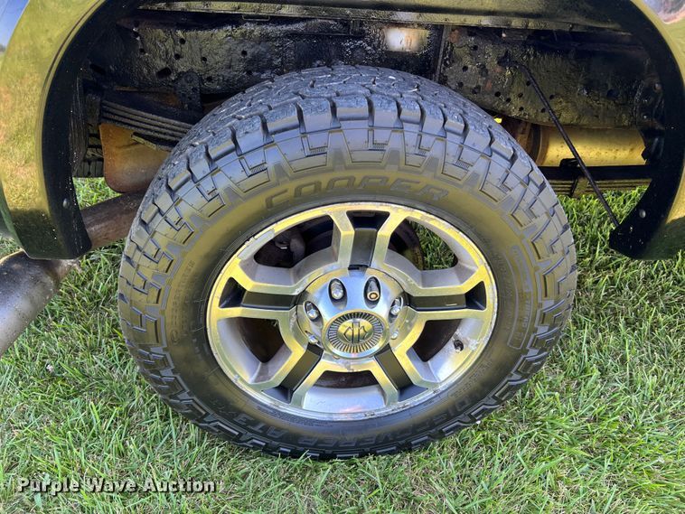 image for item JU9894 2008 Ford F250 Super Duty Harley Davidson  Crew Cab pickup truck