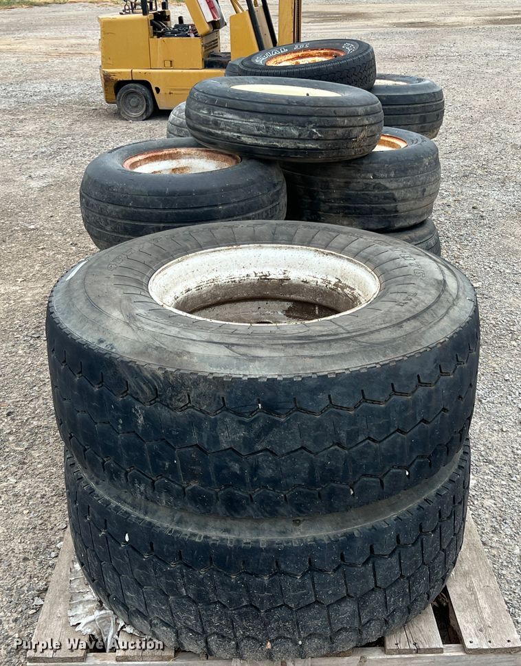 image for item JX9400 Approximately 20 tires and wheels