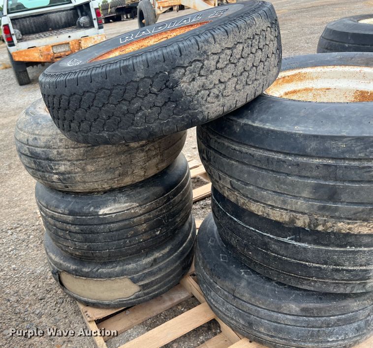 image for item JX9400 Approximately 20 tires and wheels