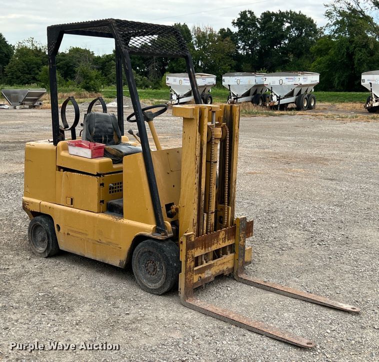 image for item JX9401 Caterpillar 150B  forklift