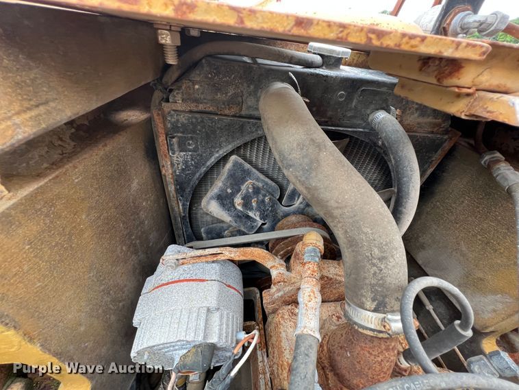 image for item JX9401 Caterpillar 150B  forklift