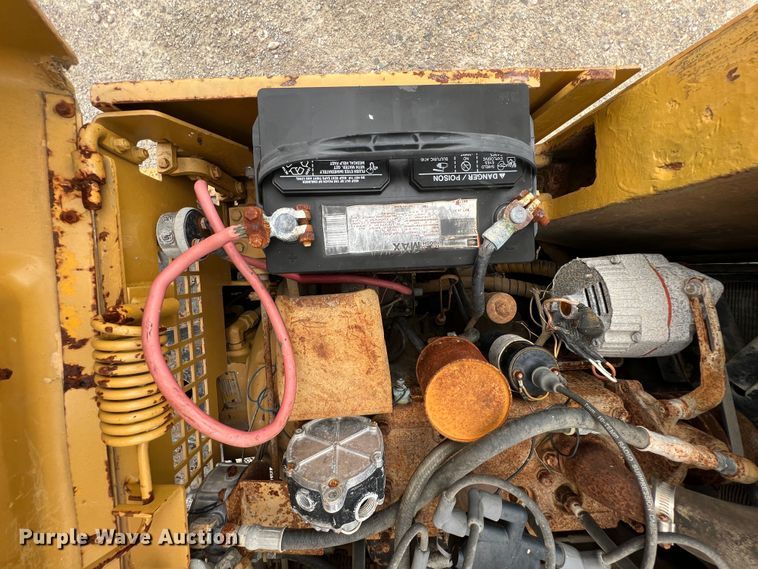 image for item JX9401 Caterpillar 150B  forklift