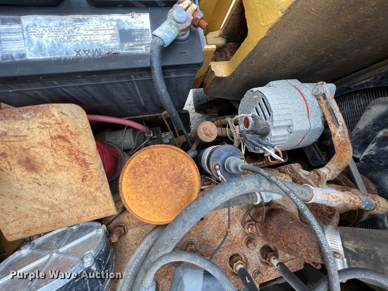 image for item JX9401 Caterpillar 150B  forklift