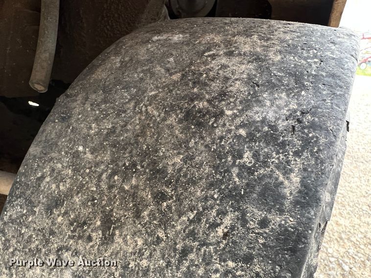 image for item JX9401 Caterpillar 150B  forklift