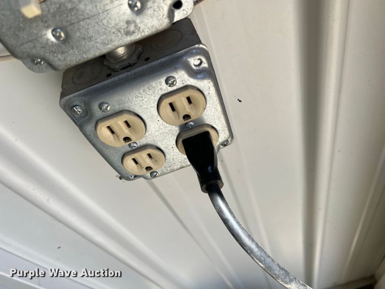 image for item JX9439 Motorcycle/ATV lift