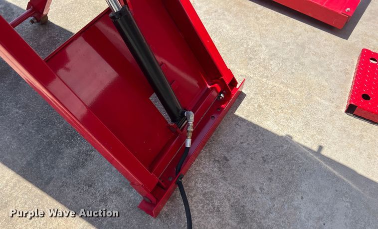 image for item JX9439 Motorcycle/ATV lift