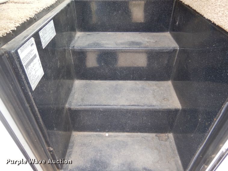 image for item KA9333 2002 Freightliner  RV