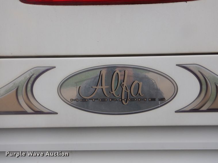 image for item KA9333 2002 Freightliner  RV