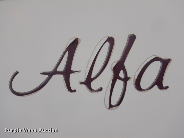 image for item KA9333 2002 Freightliner  RV