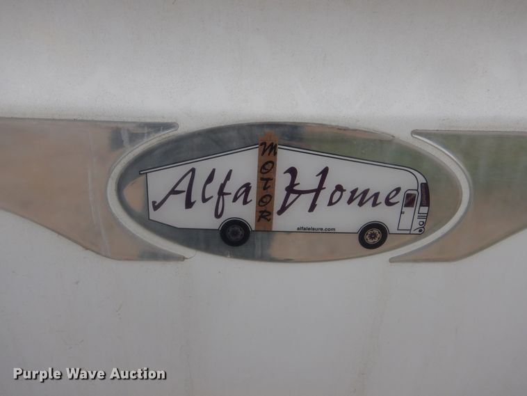 image for item KA9333 2002 Freightliner  RV