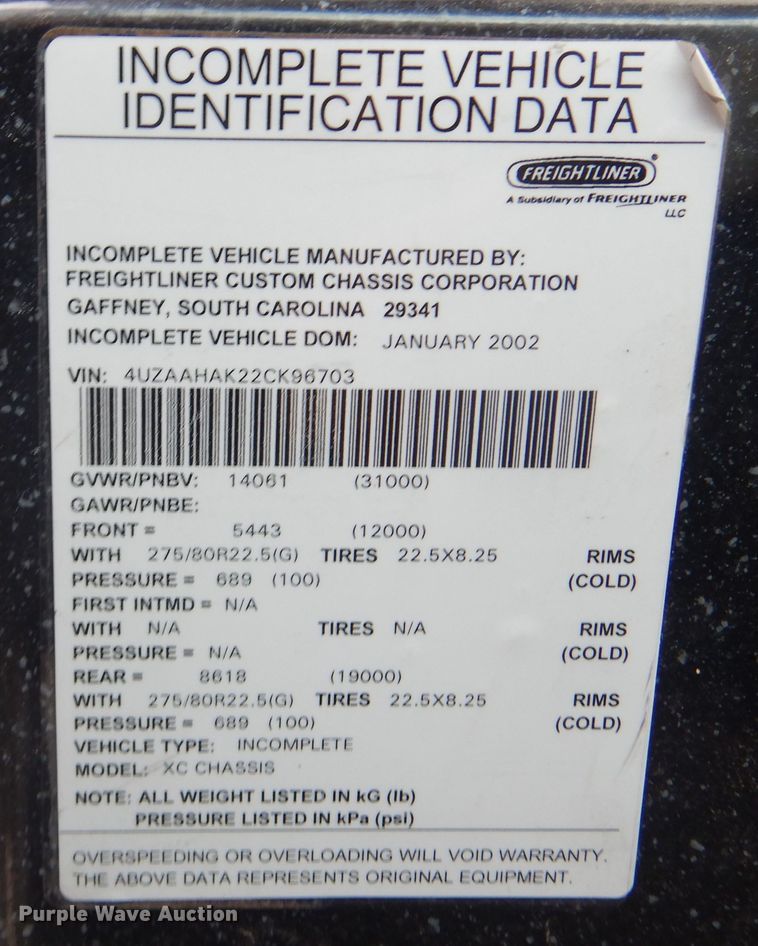 image for item KA9333 2002 Freightliner  RV