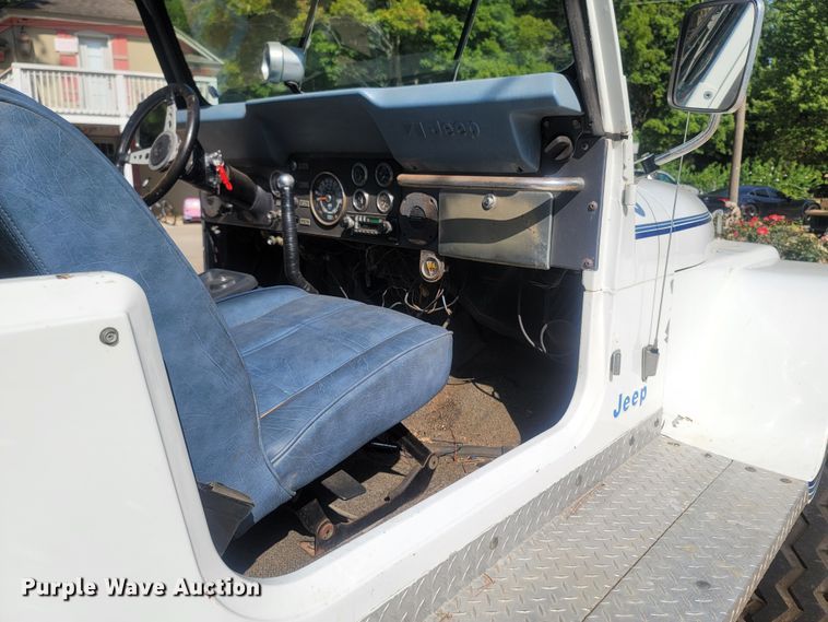image for item KC9942 1979 Jeep CJ7  SUV