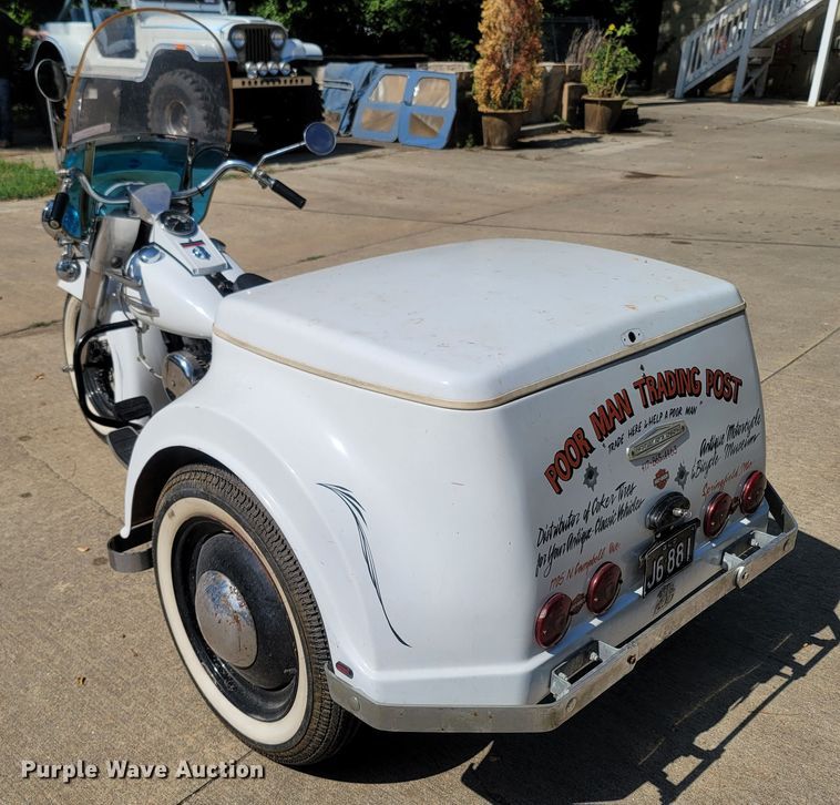 image for item KC9943 1971 Harley Davidson  motorcycle