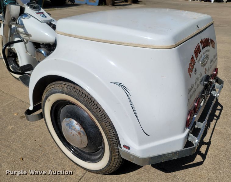 image for item KC9943 1971 Harley Davidson  motorcycle