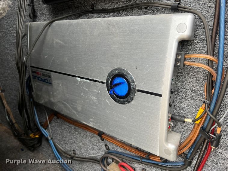 image for item KC9989 2001 Ford E450 Super Duty  party bus