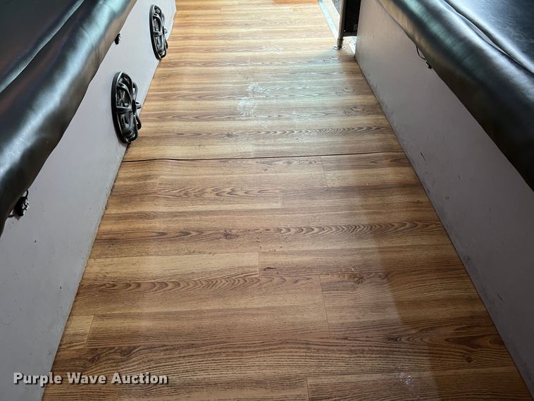 image for item KC9989 2001 Ford E450 Super Duty  party bus