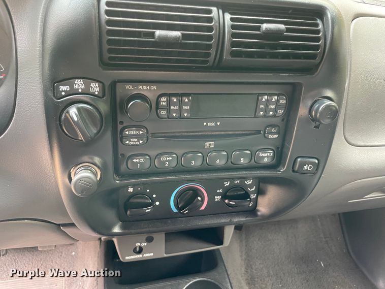 image for item KE9345 2000 Ford Ranger  SuperCab pickup truck