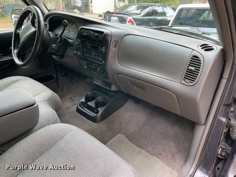 image for item KE9345 2000 Ford Ranger  SuperCab pickup truck