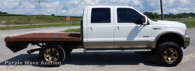 image for item KF9619 2006 Ford F350 Super Duty Lariat King Ranch  Crew Cab flatbed pickup truck