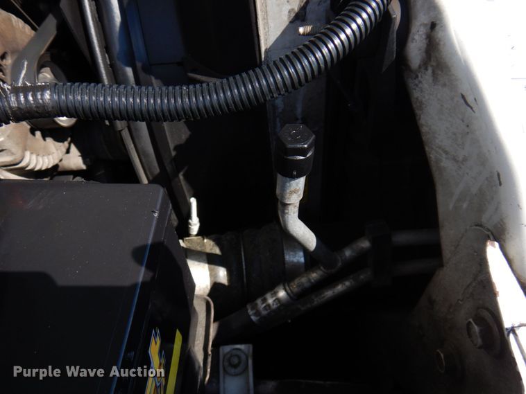 image for item KF9619 2006 Ford F350 Super Duty Lariat King Ranch  Crew Cab flatbed pickup truck