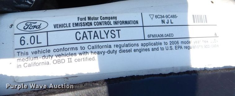 image for item KF9619 2006 Ford F350 Super Duty Lariat King Ranch  Crew Cab flatbed pickup truck