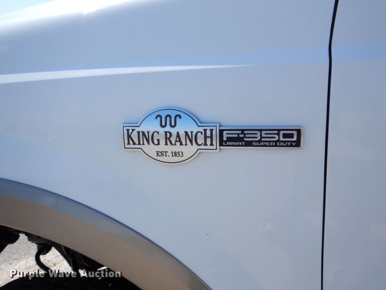image for item KF9619 2006 Ford F350 Super Duty Lariat King Ranch  Crew Cab flatbed pickup truck