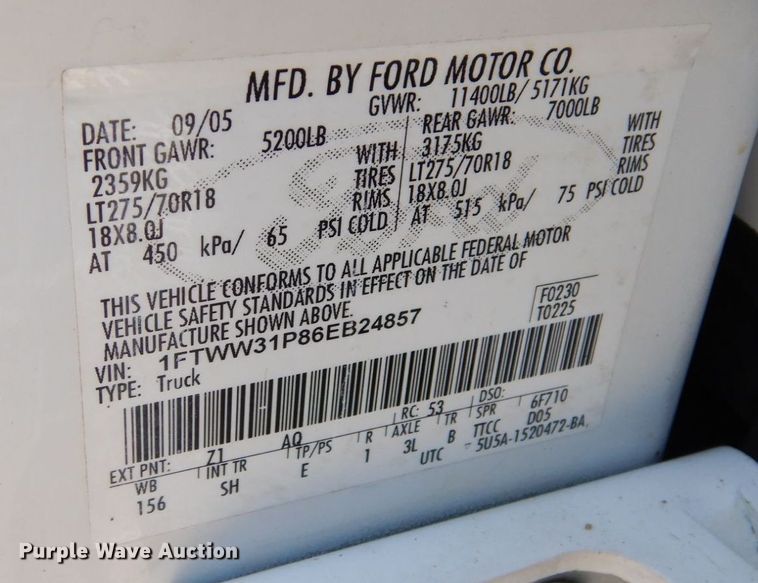 image for item KF9619 2006 Ford F350 Super Duty Lariat King Ranch  Crew Cab flatbed pickup truck