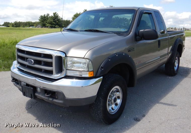 image for item KF9623 2003 Ford F250 Super Duty XLT  SuperCab pickup truck