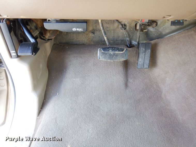 image for item KF9623 2003 Ford F250 Super Duty XLT  SuperCab pickup truck